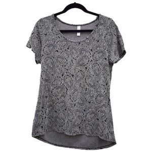 Lularoe Women’s Black/White Top Blouse Size Medium